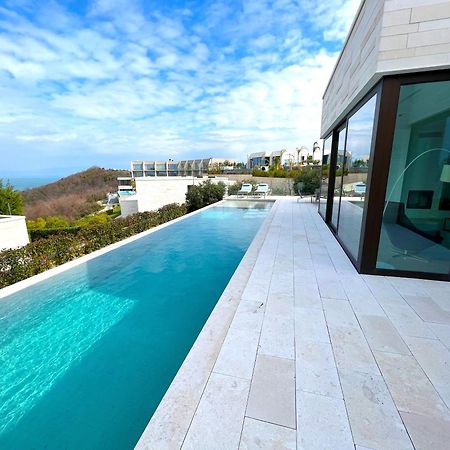 Deluxe Villa Jante Infinity Pool Дуррес Екстер'єр фото