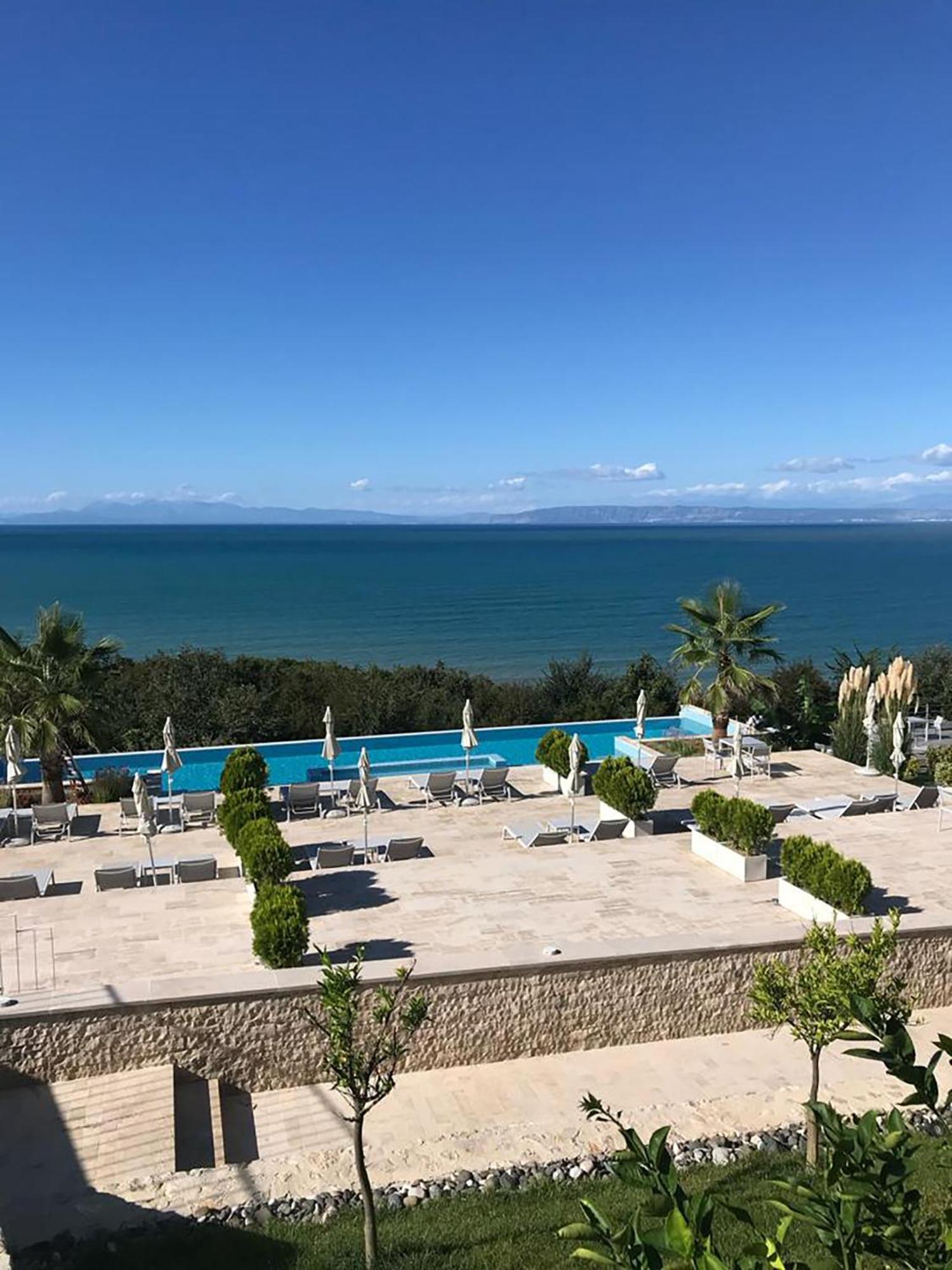 Deluxe Villa Jante Infinity Pool Дуррес Екстер'єр фото