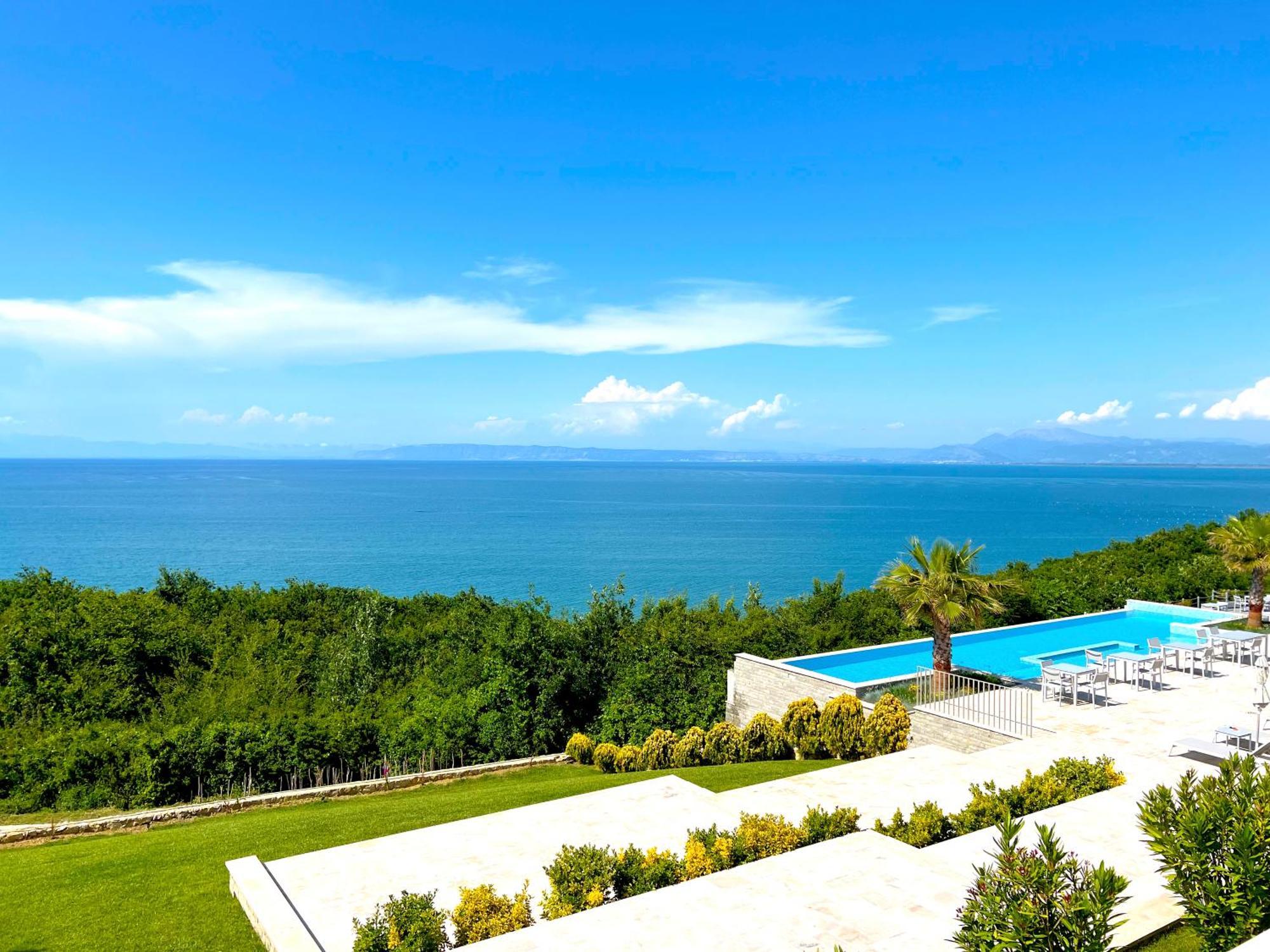Deluxe Villa Jante Infinity Pool Дуррес Екстер'єр фото